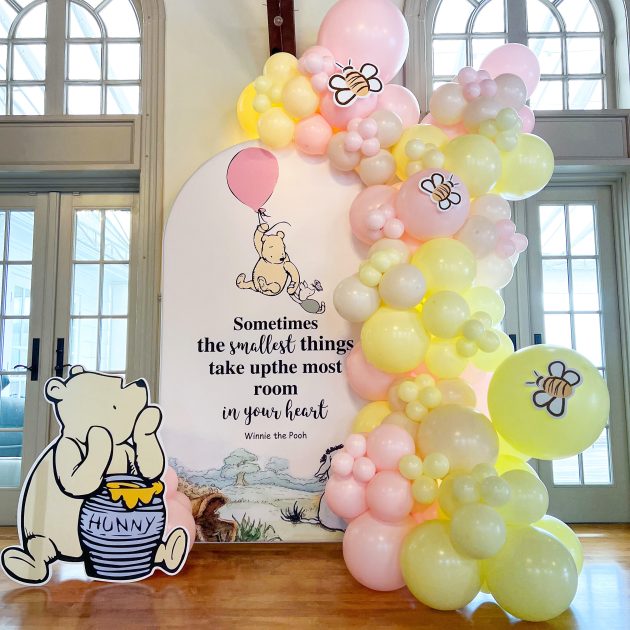 Winnie Pooh Balloon Garland (Available in Pastel Blue)